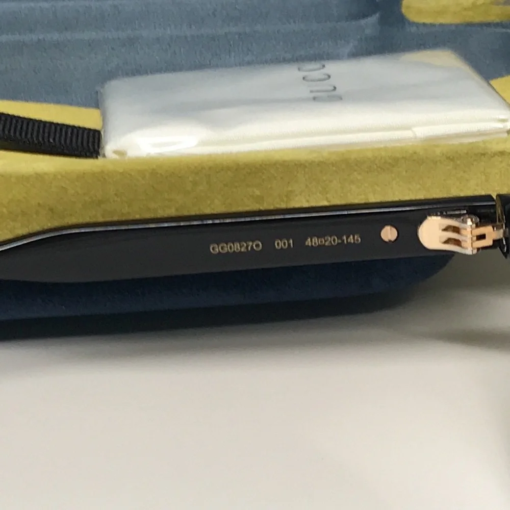 New Authentic Gucci GG0827O 001 Black Eyeglasses with Case
